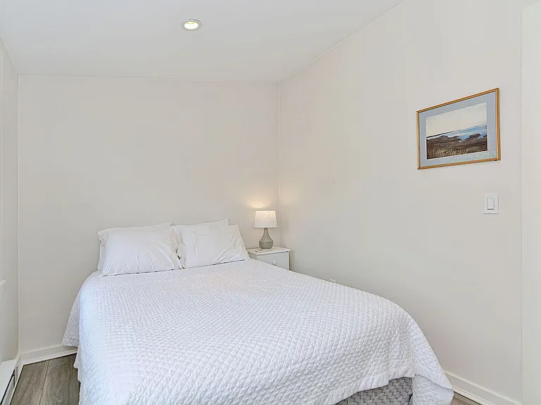 58 Eastern Point Rd — Photo 27