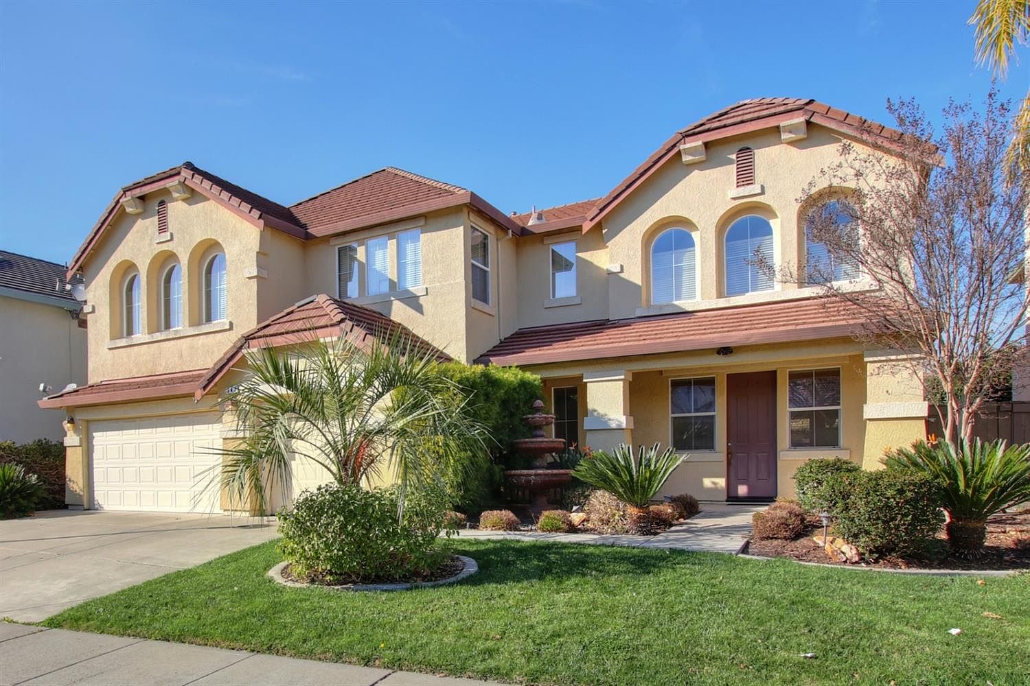 341 Menard Cir Sacramento Ca 95835 Zillow