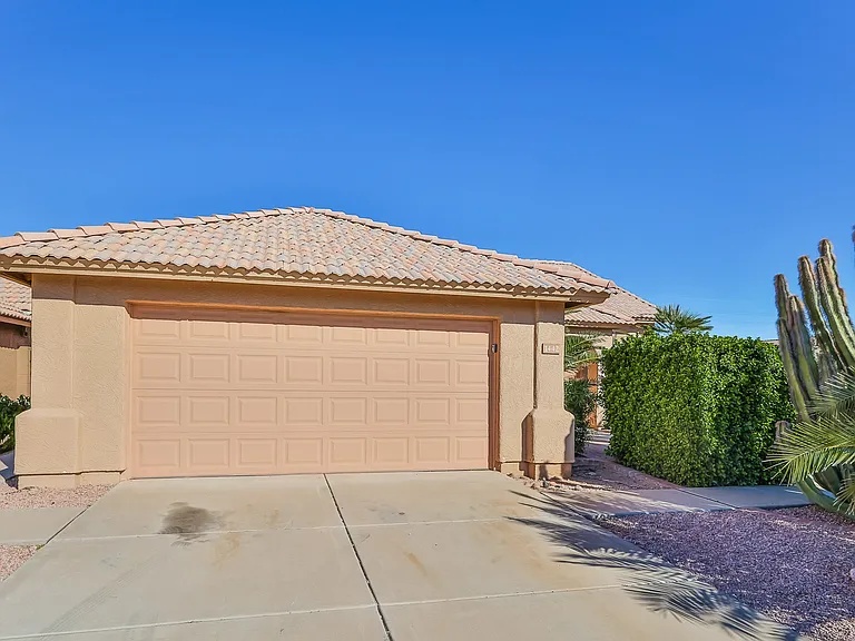1442 W Orchid Ln — Photo 1