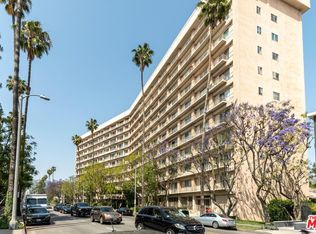 100 S Doheny Dr APT 422, Los Angeles, CA 90048