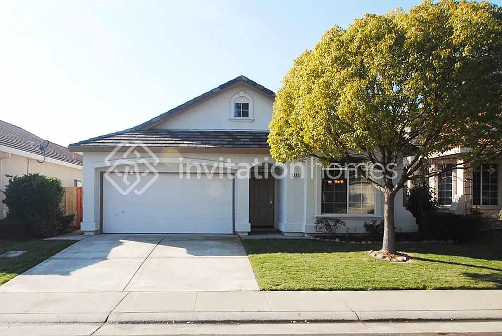 1943 Ajay Dr Roseville, CA 95678 — Photo 1