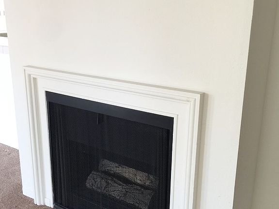 4th image of 11747 Darlington Ave APT 202