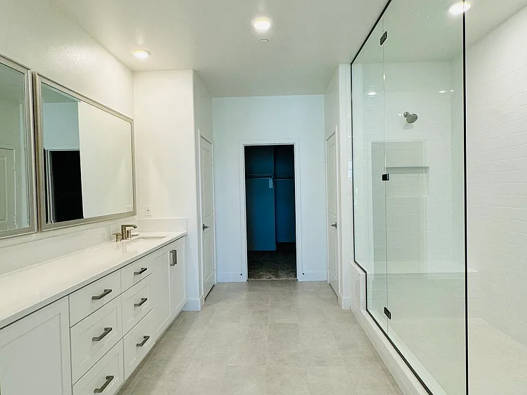 337 Abacus — Photo 11