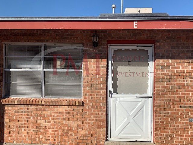 1st image of 1005 Montana Ave APT E
