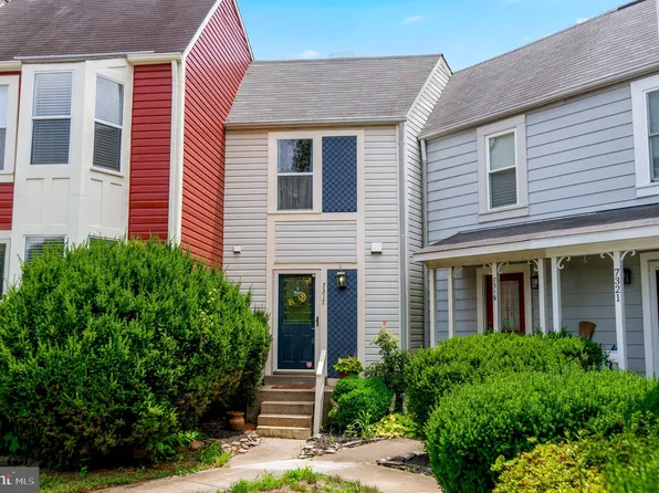 7317 Castleberg Ct, Alexandria, VA 22315