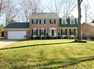 169 Brookrun Dr, Akron, OH 44321
