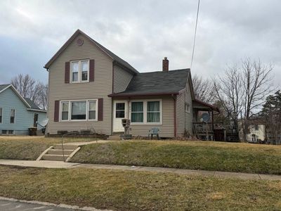 934 E Garden St, Freeport, IL, 61032