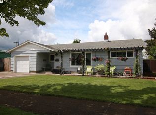 1628 Carter Ln, Springfield, OR 97477