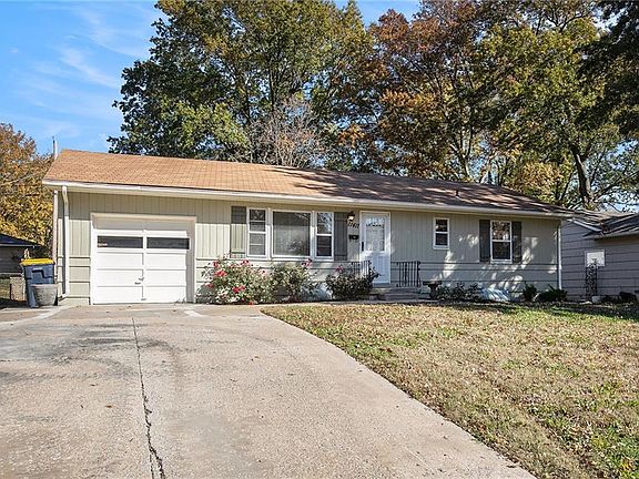 3rd image of 11411 Jackson Ave