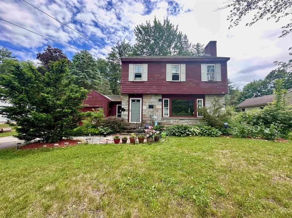 16 Drew Road, Somersworth, NH 03878