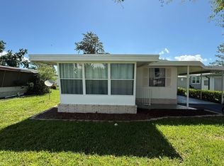 158 Crossways Dr, Leesburg, FL 34788