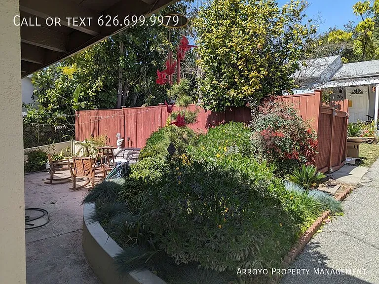 741 E Poppyfields Dr — Photo 17