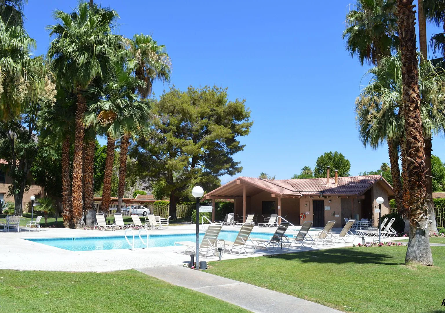 Palm Springs,'Ramon Estados', Unfurnished, Long Term — Photo 1
