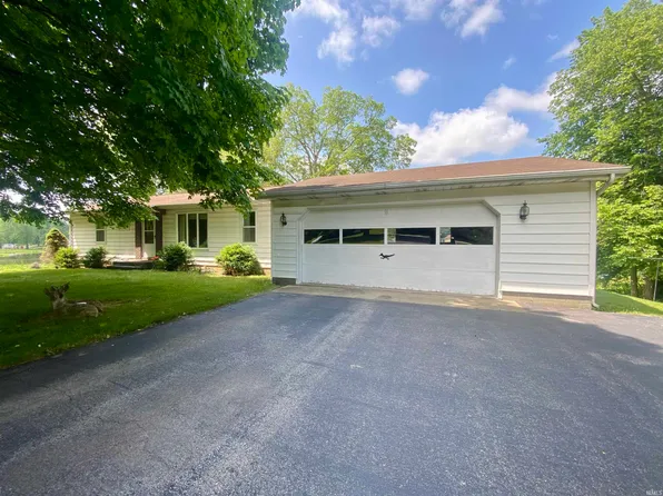 3657 S West Trl, Mentone, IN 46539