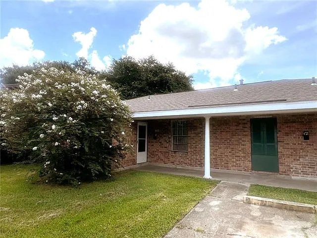 216 Marion Ct