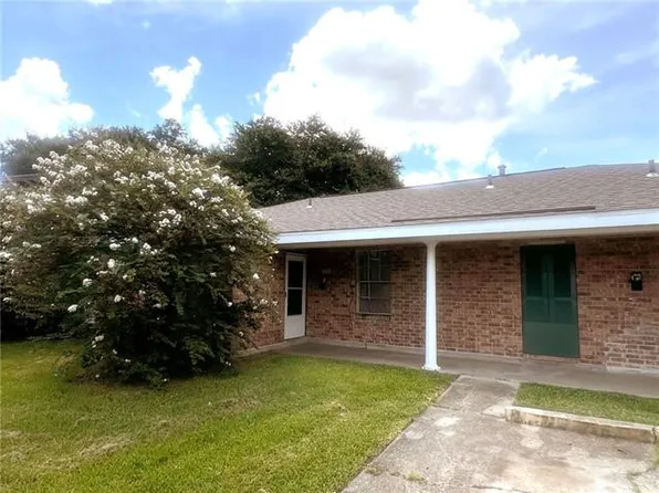 216 Marion Ct, New Orleans, LA 70123