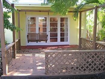 5th image of 509 SW 14th St