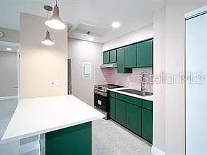 1 bed, 1.0 bath, 660 sqft, $1,395 — Photo 3