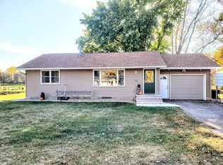 2125 River Rd, Windom, MN 56101