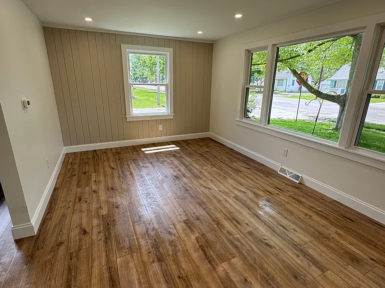 917 Nash Rd #2 — Photo 7
