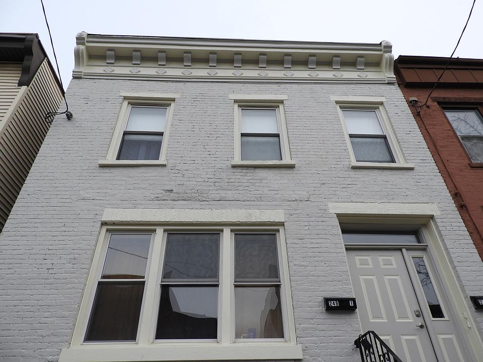1st image of 248 4th St #1