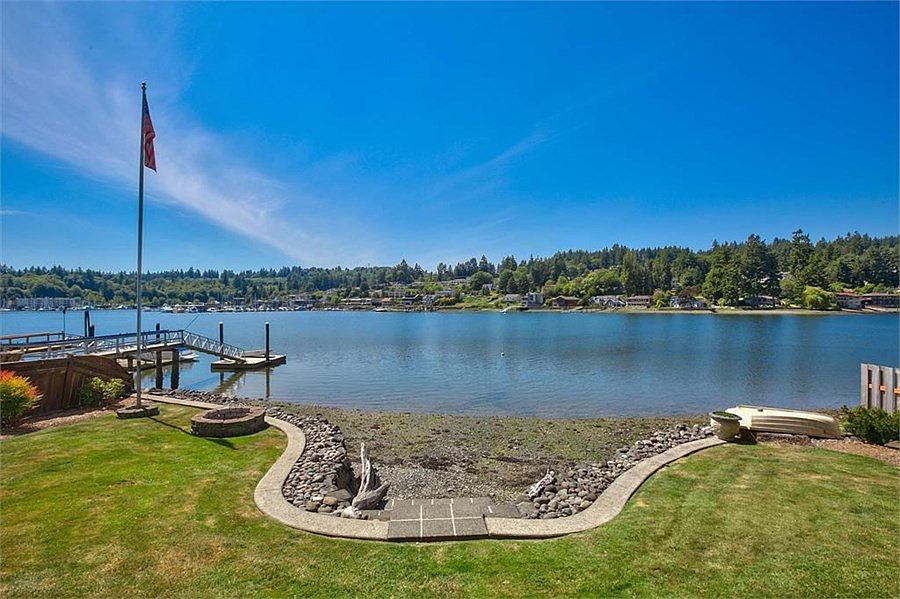 1st image of 9020 Randall Dr NW