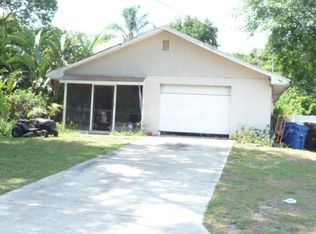 325 W Gates Ave, Lake Hamilton, FL 33851