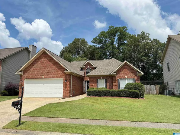 616 Forest Lakes Dr, Sterrett, AL 35147
