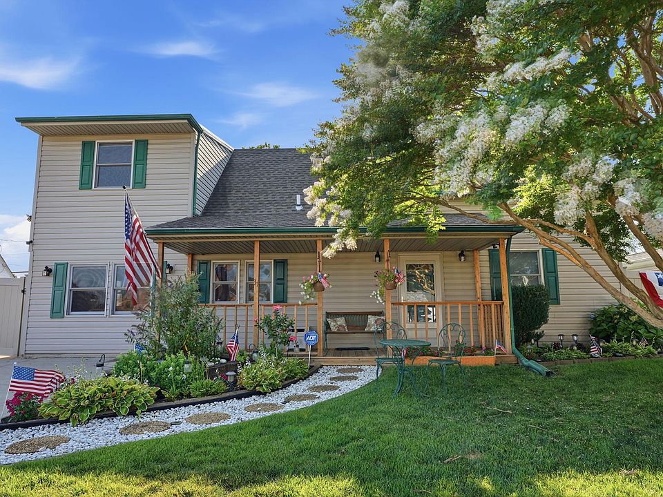 1st image of 31 Narcissus Ln