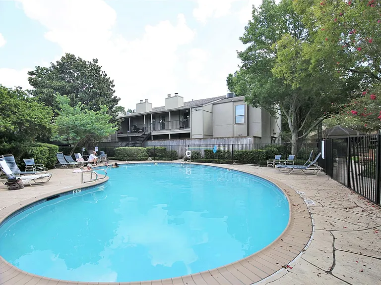 5711 Sugar Hill Dr #95 — Photo 19