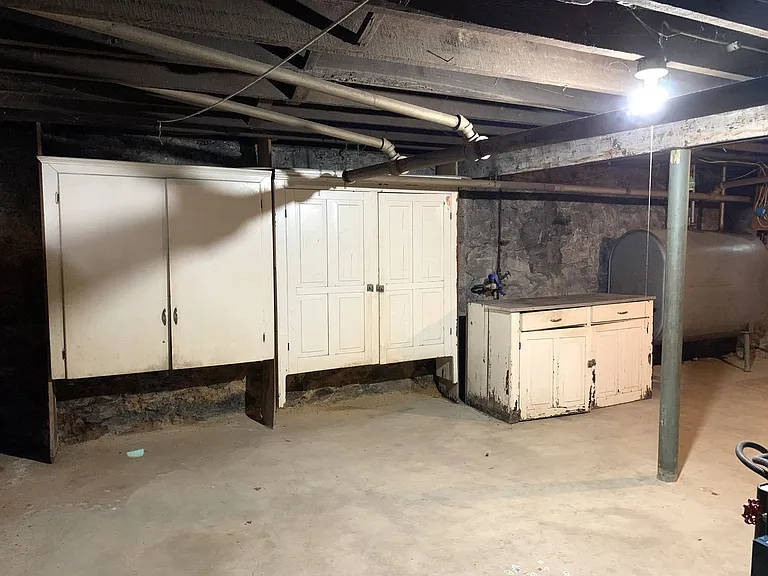 218 N Prince St — Photo 53