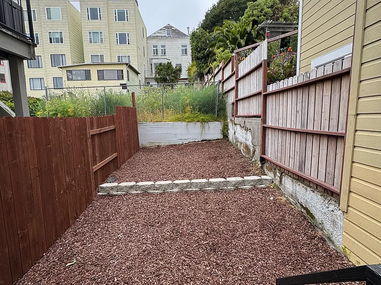 1040 Fell St #2 — Photo 12