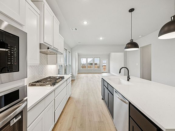 6th image of this home