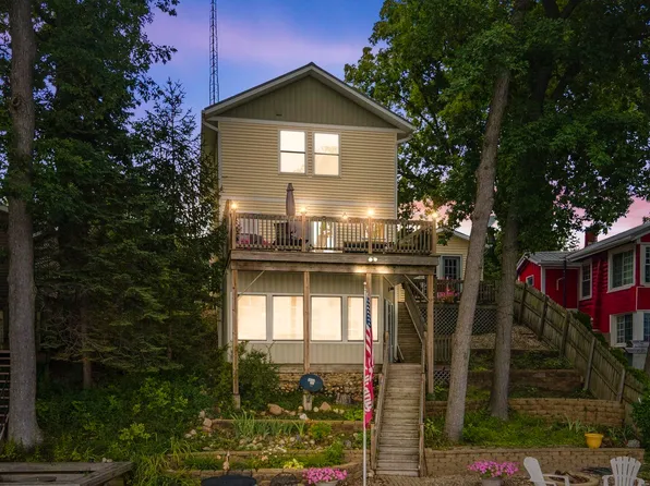 380 E 700 S, Wolcottville, IN 46795