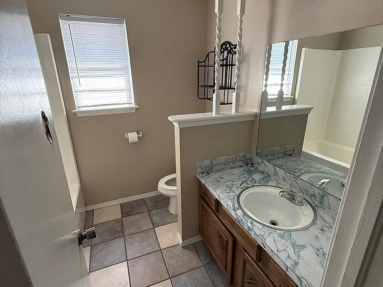 2301 Highland Ave — Photo 5