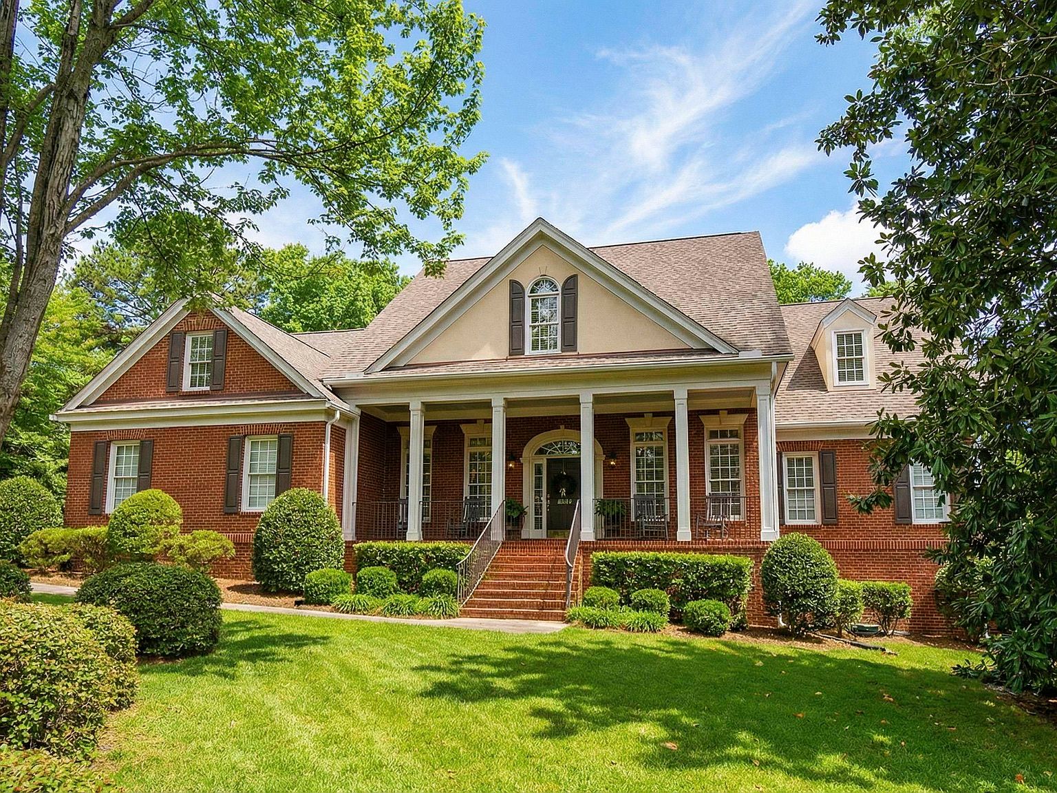 206 Beaver Lake Dr