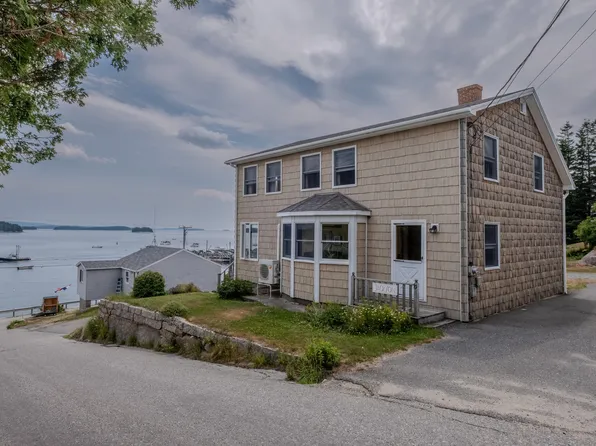 19 Granite Street, Stonington, ME 04681