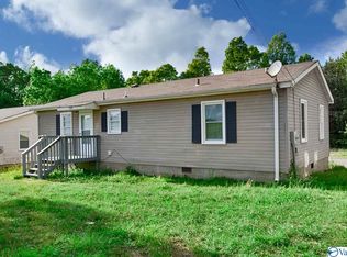 1009 McKee Rd, Toney, AL 35773