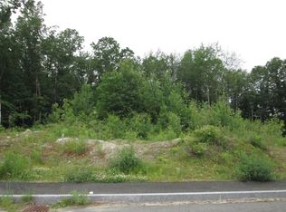 7 Spruce Ln, Dracut, MA 01826