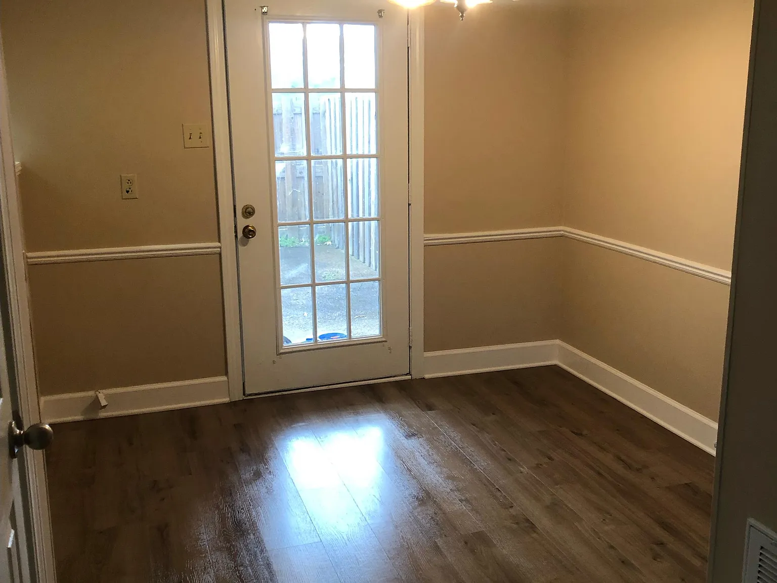 238 Hickory Trail - 1 — Photo 4