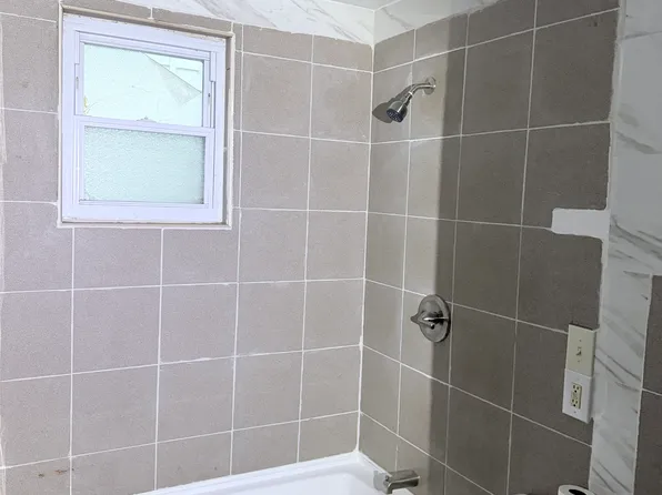 1755 Avenue A APT 1, Schenectady, NY 12308