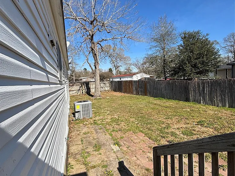 16509 Brittany Way — Photo 11