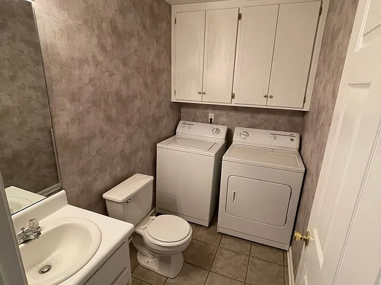 118 S Springview Dr — Photo 6