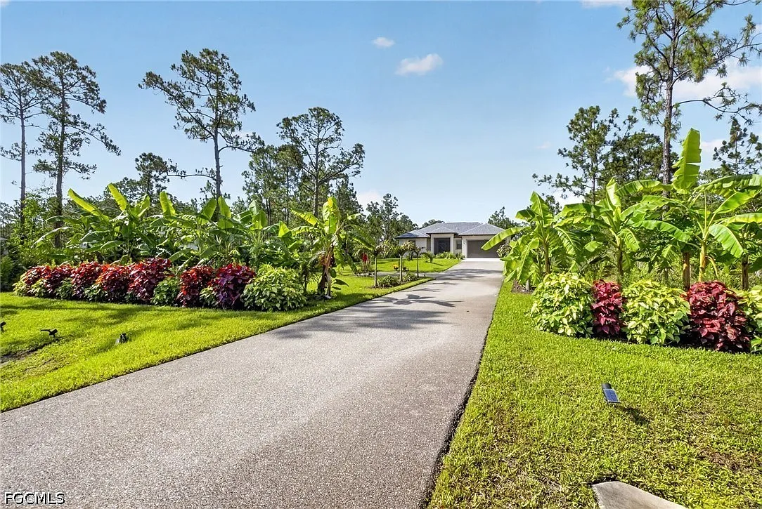 3 bed, 2.0 bath, 1509 sqft, $3,500 — Photo 3