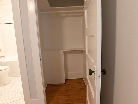 3rd image of 269 Newport Ave APT A