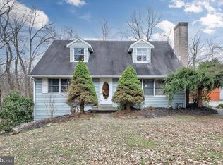 596 Magaro Rd, Enola, PA 17025