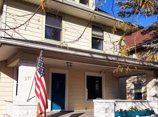 371 18th St SE, Cedar Rapids, IA 52403