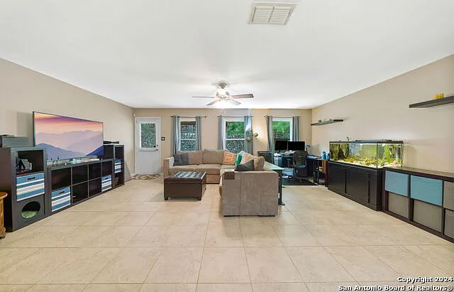 232 N Willow Way — Photo 8