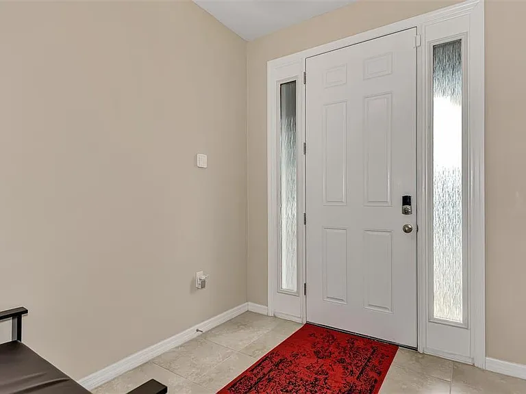 8652 Ice Wine St — Photo 4