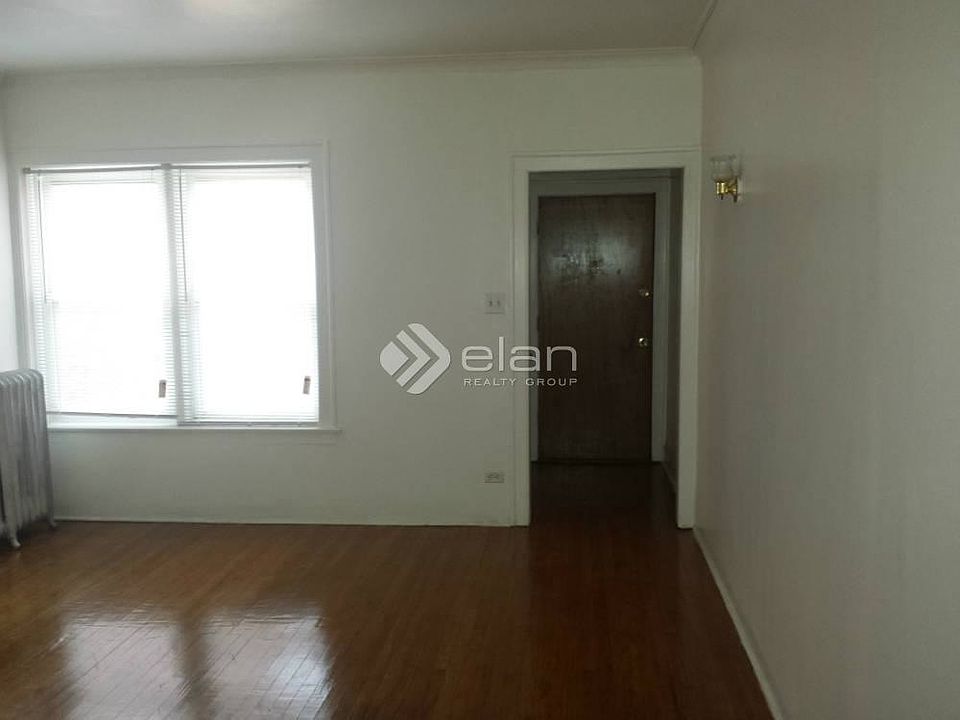 1st image of 8020 S Eberhart Ave APT 2B